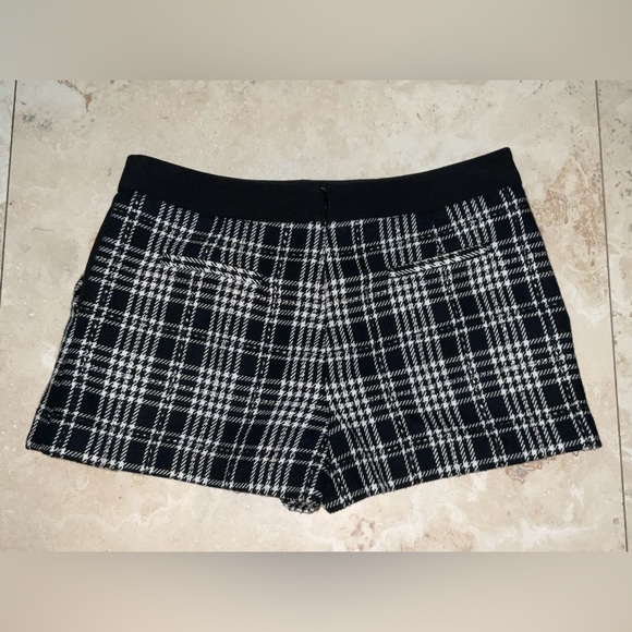 Atmosphere ● Black and White Plaid Mini Skort ● Y2K - Picture 3 of 3